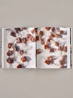 Søstrene Grene Coffee Table Books^Baking For The Holidays