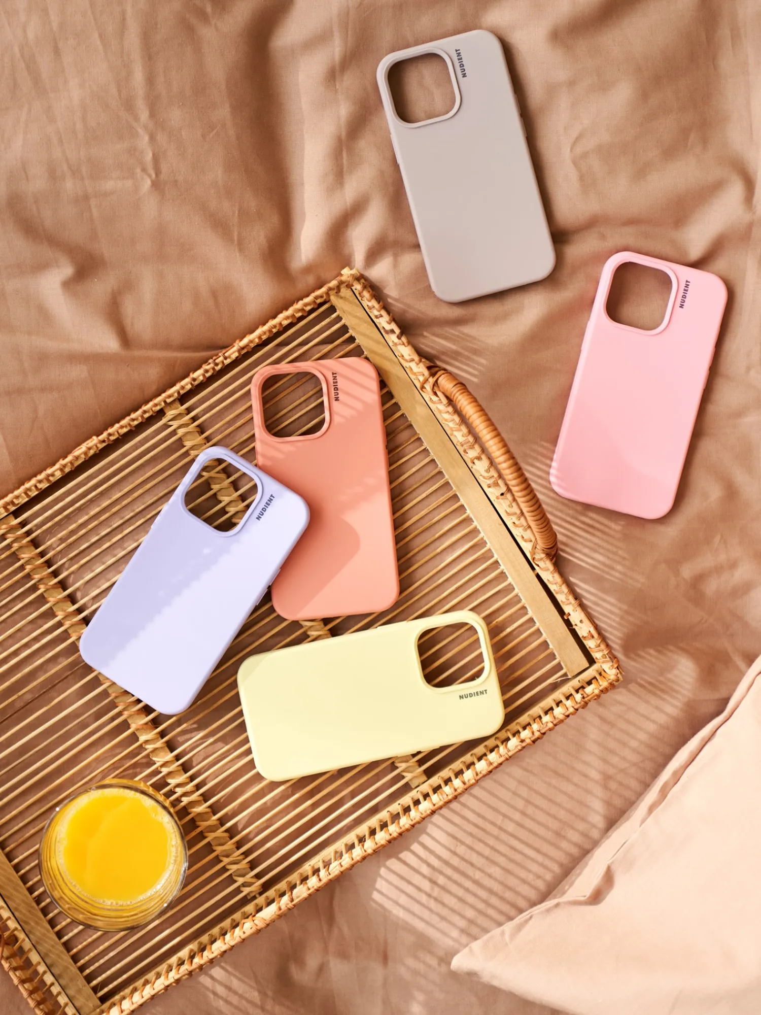 Søstrene Grene Covers Og Sleeves^Base Mobilcover IPhone 15