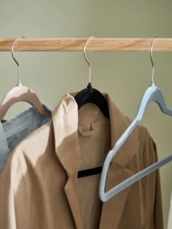 Søstrene Grene Opbevaring^Bøjler I Velour 5 Stk