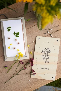 Søstrene Grene Redskaber^Blomsterpresse