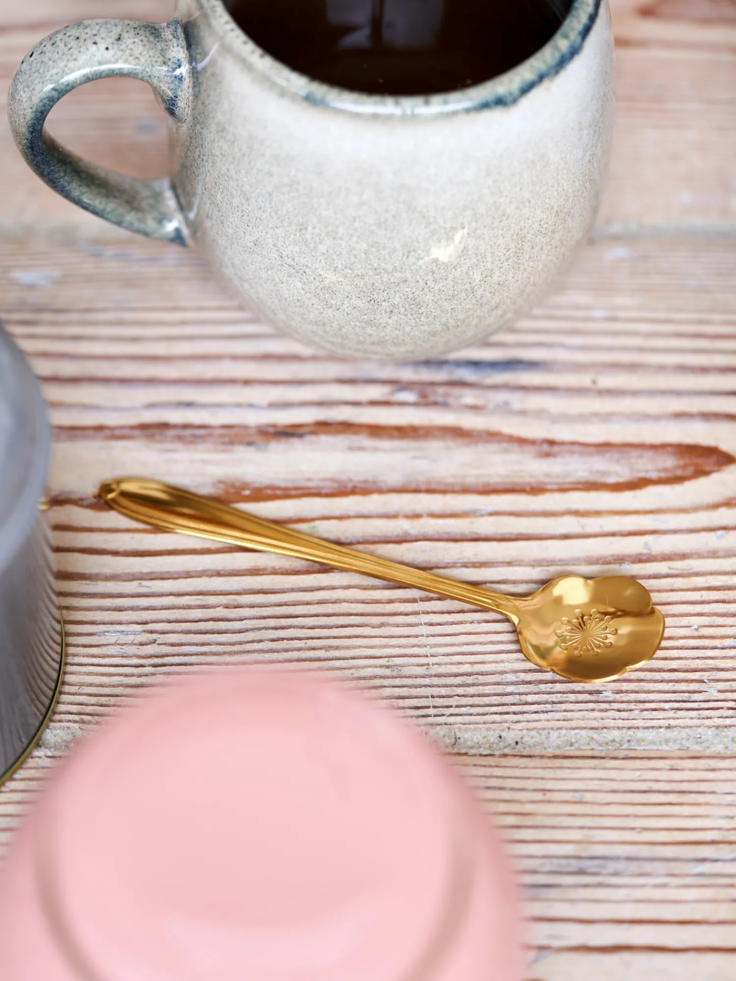 Søstrene Grene Service^Blomsterske