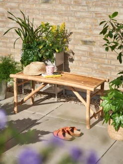 Søstrene Grene Bænke^Bænk