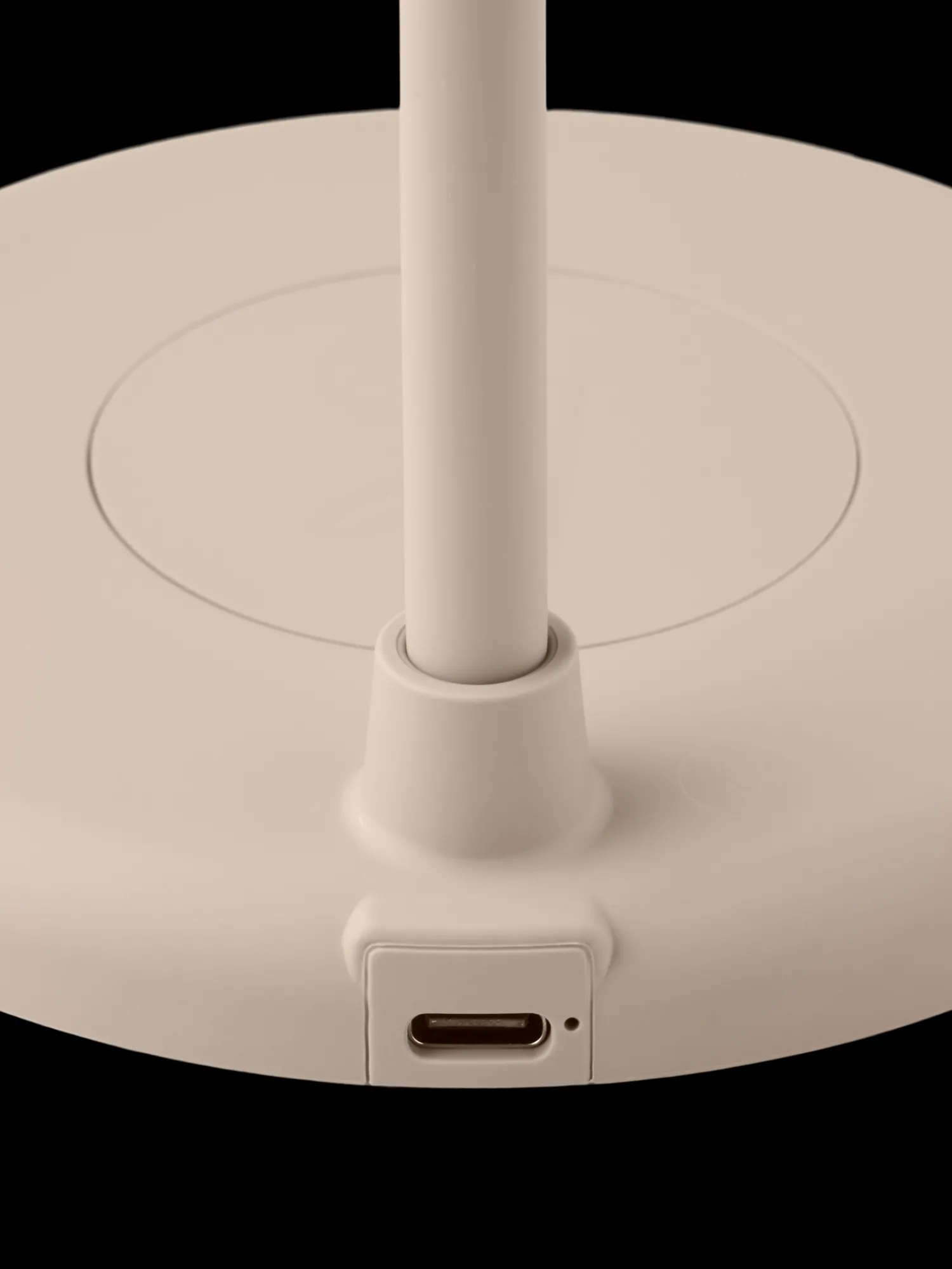 Søstrene Grene Lamper|Elektronik^Bordlampe Med Højttaler