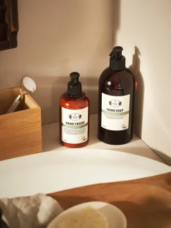 Søstrene Grene Hudpleje^Forest Symphony 073-håndsæbe 500 Ml