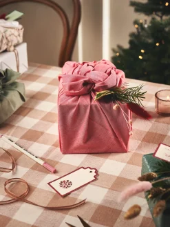 Søstrene Grene JuleIndpakning|Gavepapir^Gaveindpakning I Stof