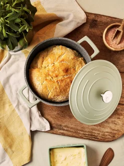 Søstrene Grene Køkkentilbehør^Gryde Med Låg 2,5L