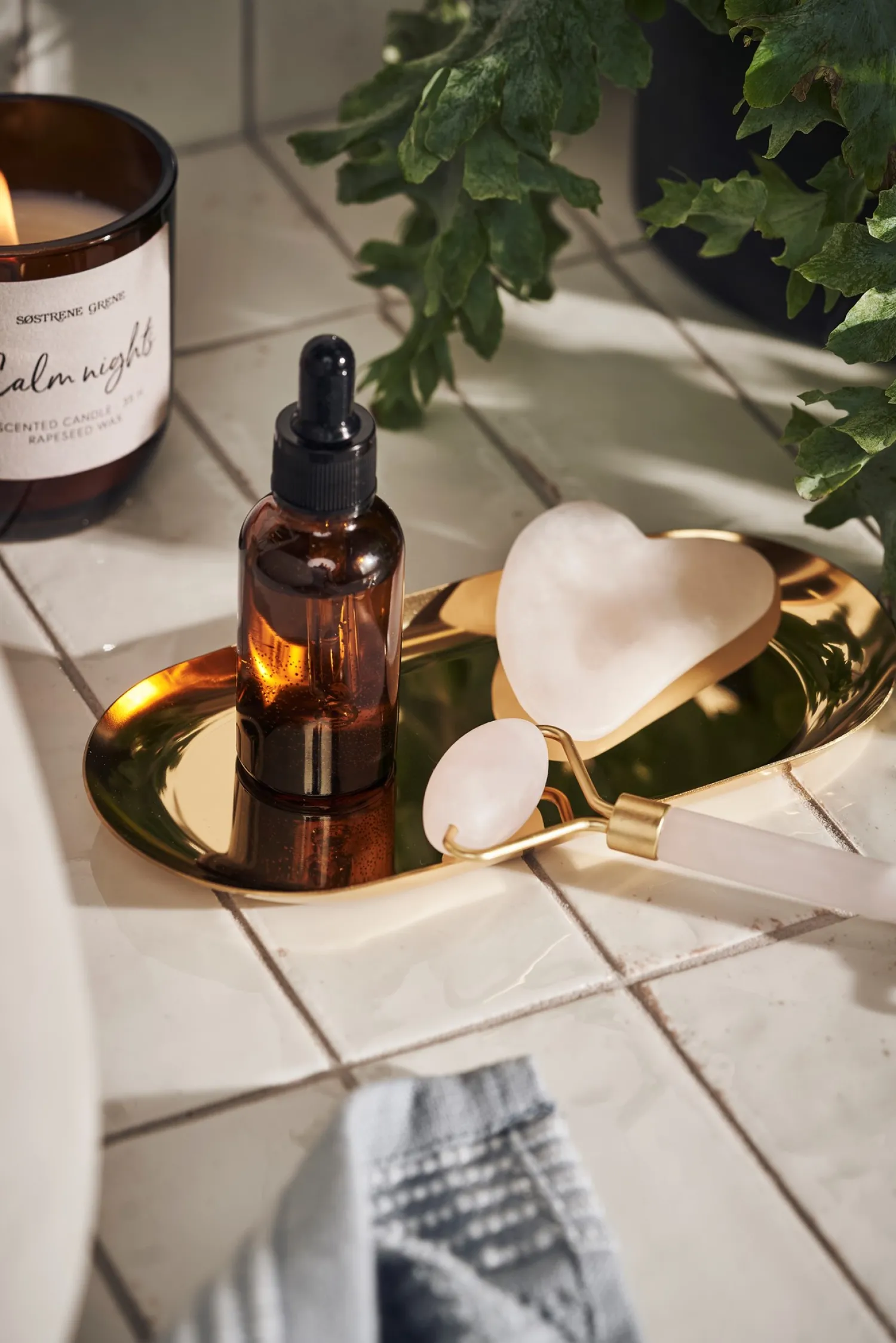 Søstrene Grene Hudpleje^Gua Sha-sten