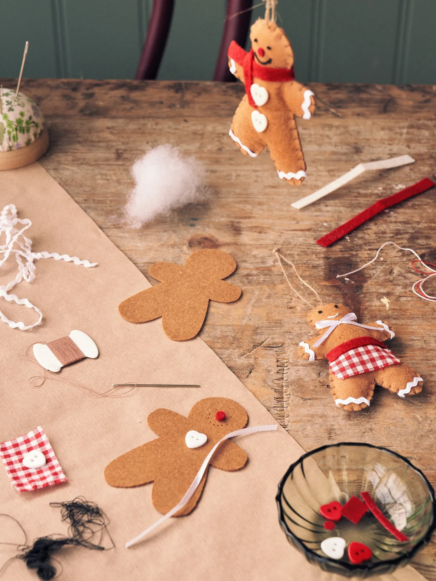 Søstrene Grene Julepynt|Diy-Kit^Honningkagedukke DIY-sæt