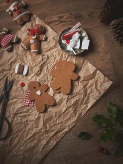 Søstrene Grene Julepynt|Diy-Kit^Honningkagedukke DIY-sæt