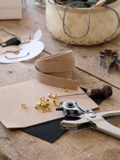 Søstrene Grene Dekoration^Læderstykke