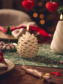 Søstrene Grene Julelys|Lys^LED-stearinlys 13 Cm