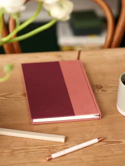 Søstrene Grene Papirvarer^Notesbog A5