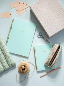 Søstrene Grene Papirvarer^Notesbog Med Spiralryg A4