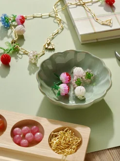 Søstrene Grene Smykker Og Perler^Perlebesatte Frugt Vedhæng