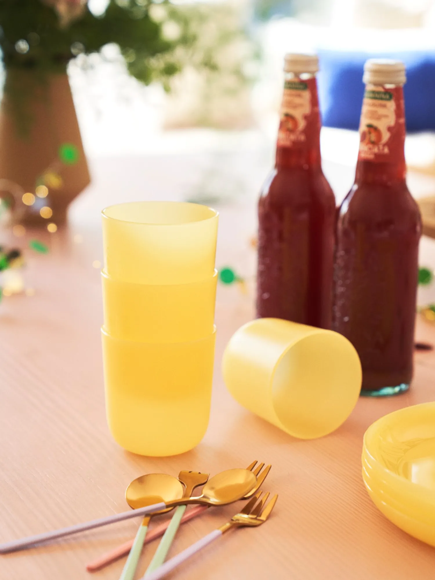 Søstrene Grene BordDækning^Plastikkrus Til Flergangsbrug Til Børn