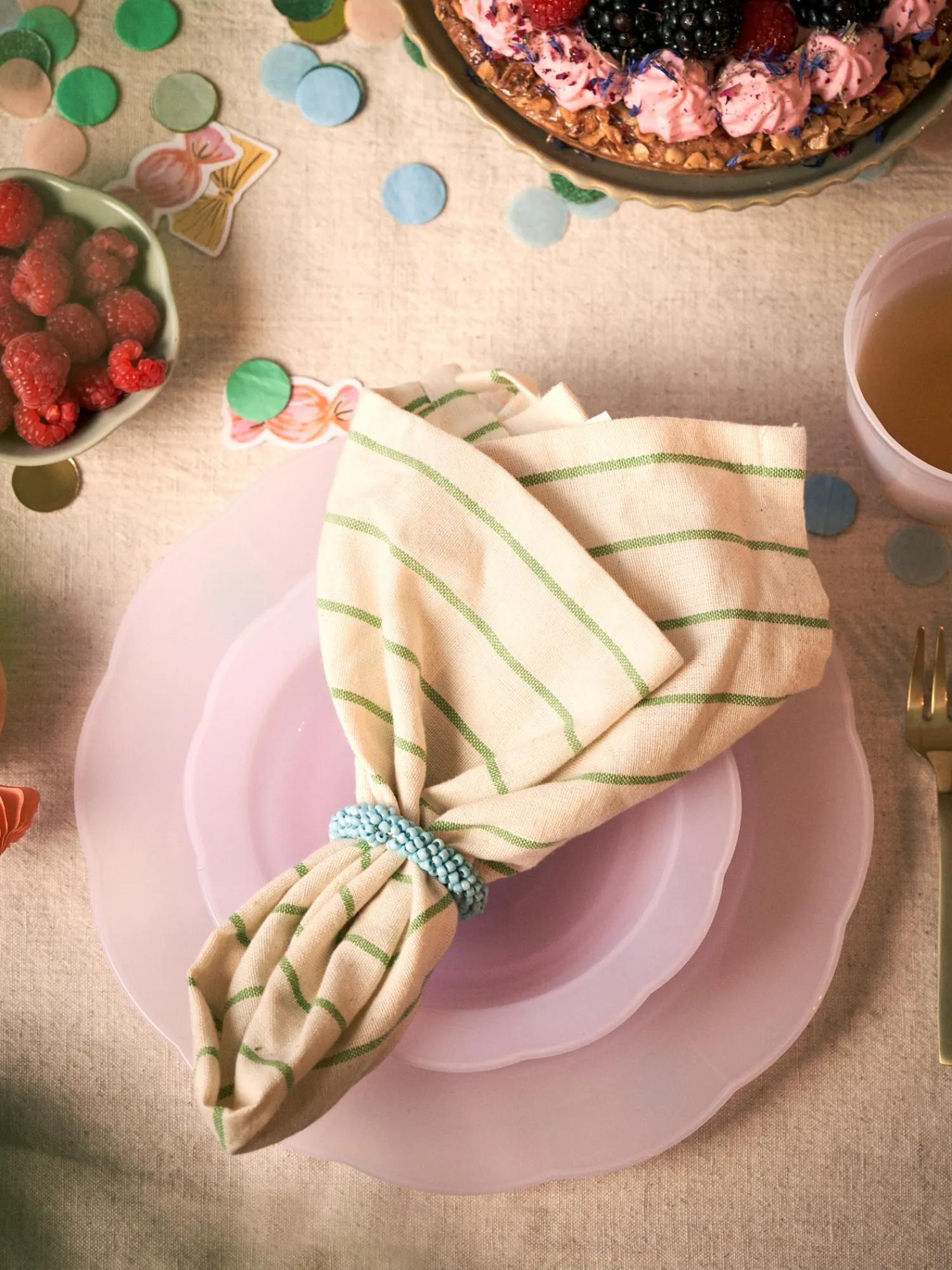 Søstrene Grene BordDækning^Plasttallerkener Til Flergangsbrug 4-pak