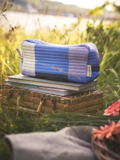 Søstrene Grene Toilettasker|På Farten^Quiltet Toilettaske