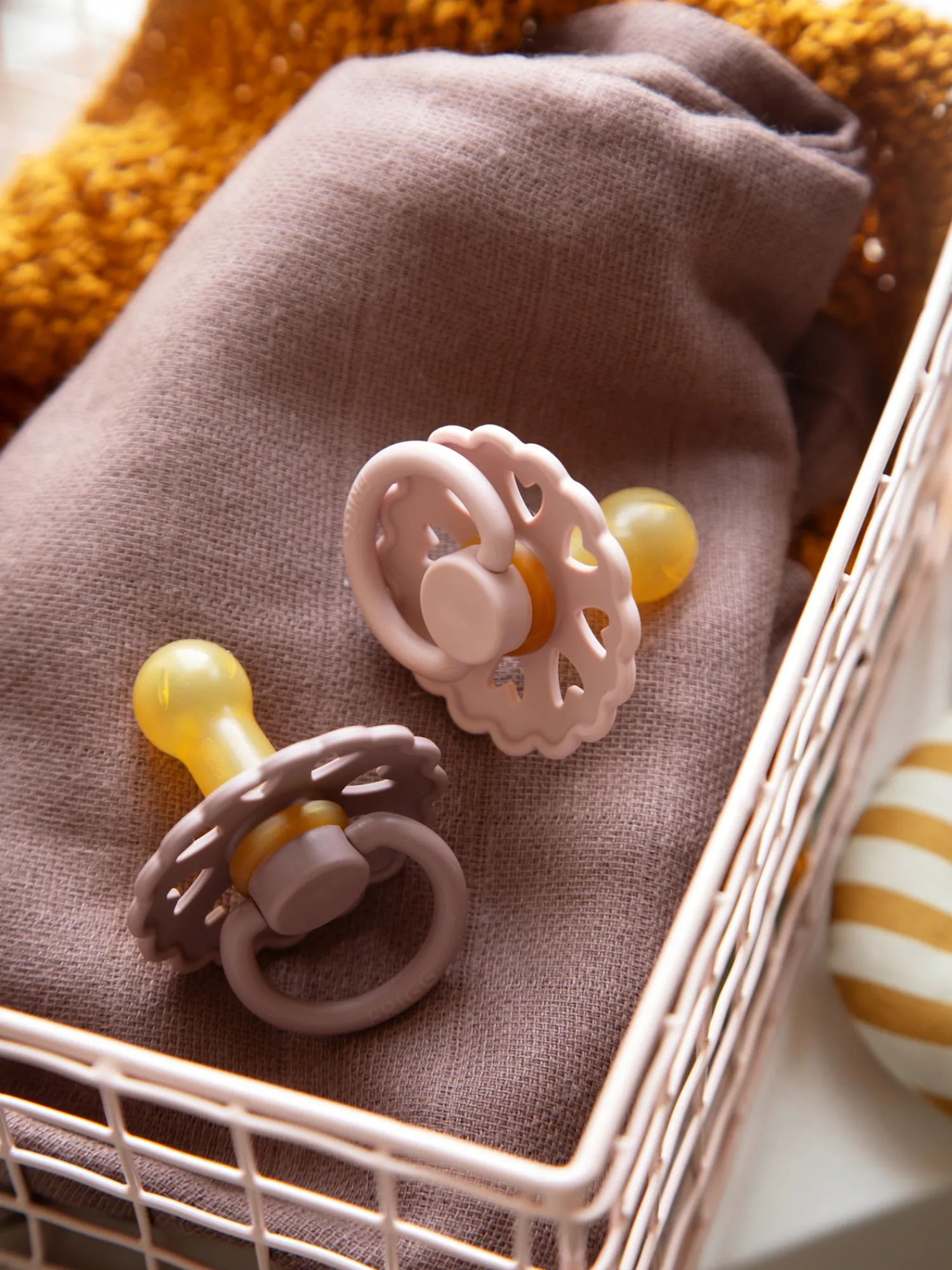 Børn Søstrene Grene Bad Og Pleje^Runde Latexsutter 2-pak Størrelse 2