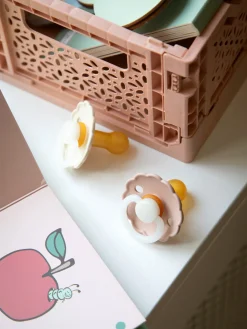 Børn Søstrene Grene Bad Og Pleje^Runde Latexsutter 2-pak Størrelse 2