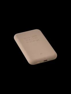 Søstrene Grene Elektronik^ToCHARGE QI Powerbank