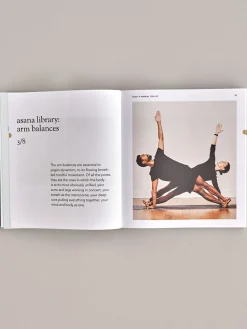 Søstrene Grene Coffee Table Books^Yoga - A Manual For Life